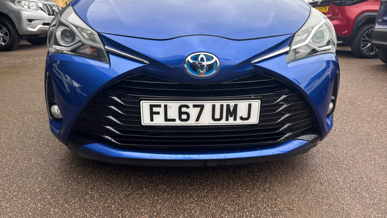 Toyota Yaris 1.5 Hybrid Icon Tech 5dr CVT Hybrid Hatchback